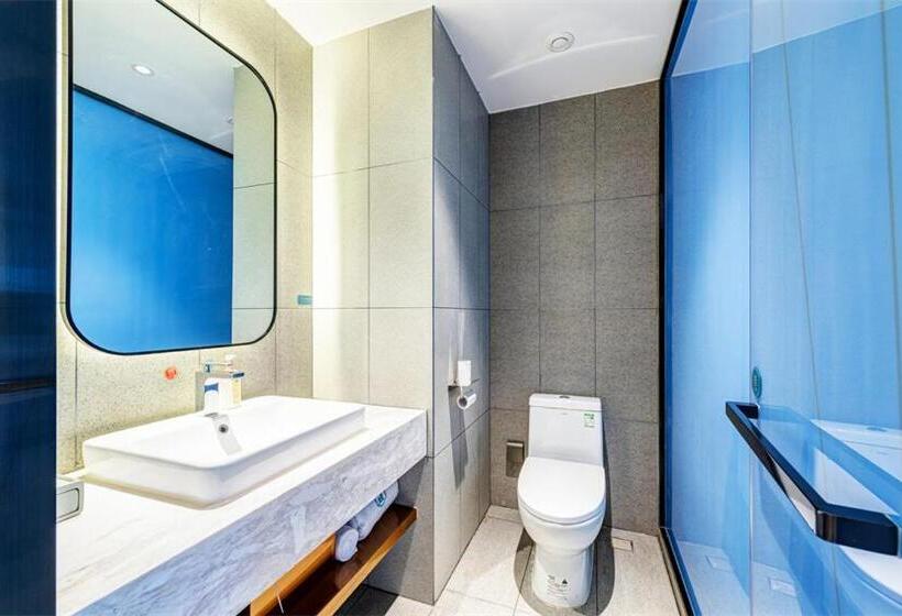 Lanou Hotel Zigong Yantan Longhu Food Plaza