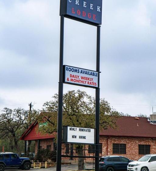 מוטל Salt Creek Lodge