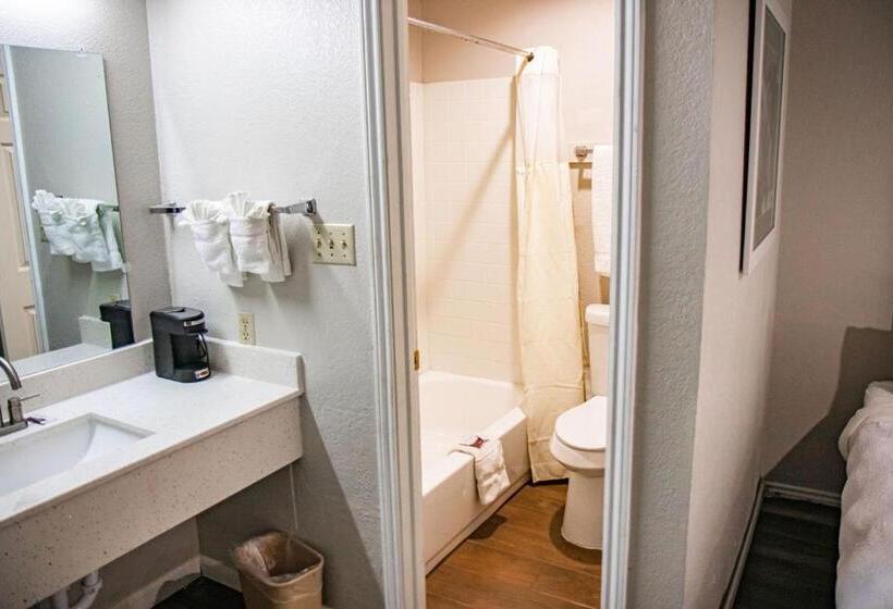 מוטל Salt Creek Lodge