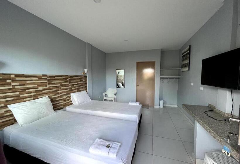 Ocean Bay Beach Resort