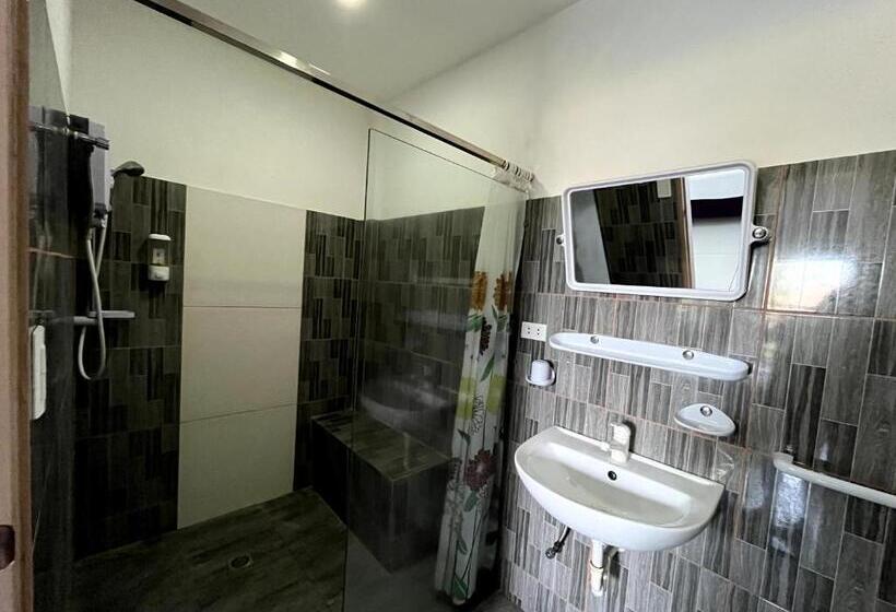 Ocean Bay Beach Resort