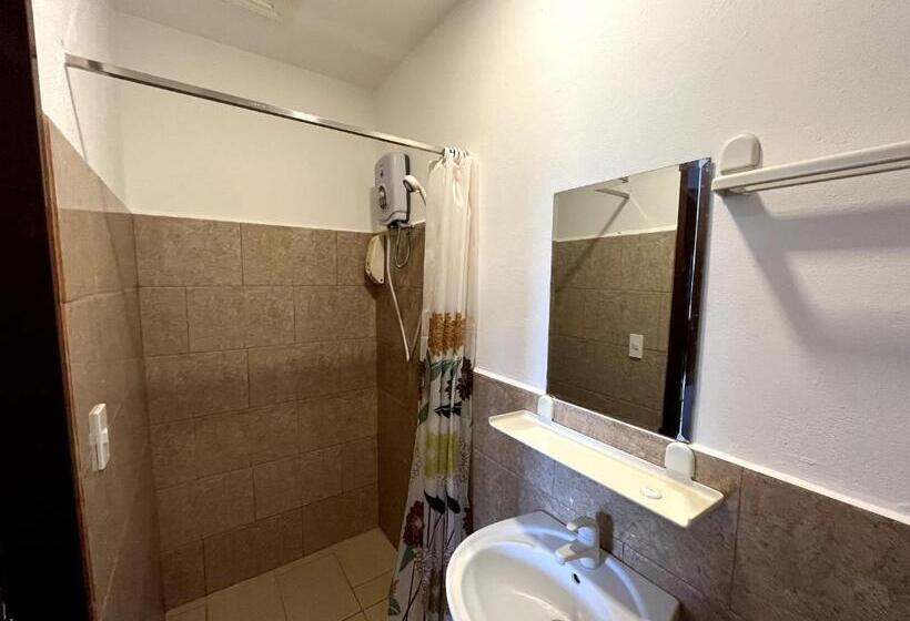 Ocean Bay Beach Resort