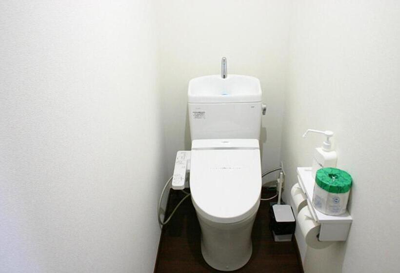 پانسیون レトロ