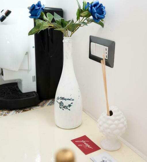 膳宿费 La Magnolia Rooms