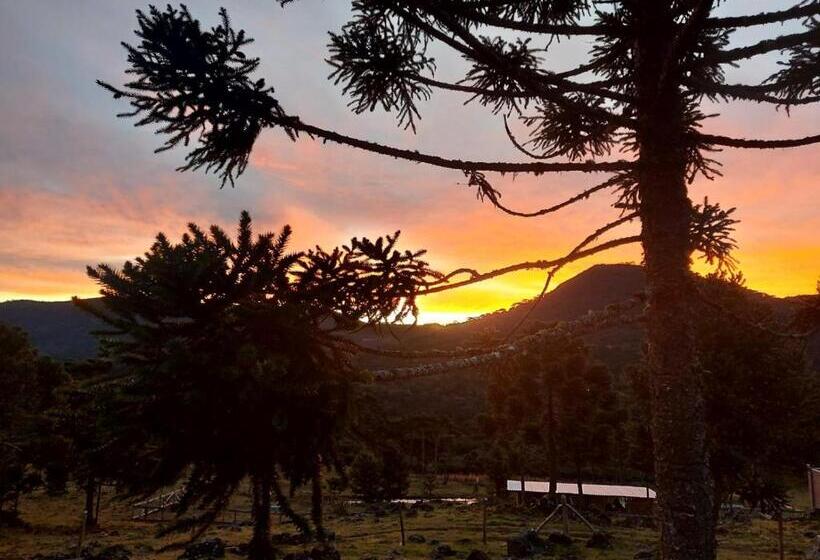 Пансион Monte Sião Châteu