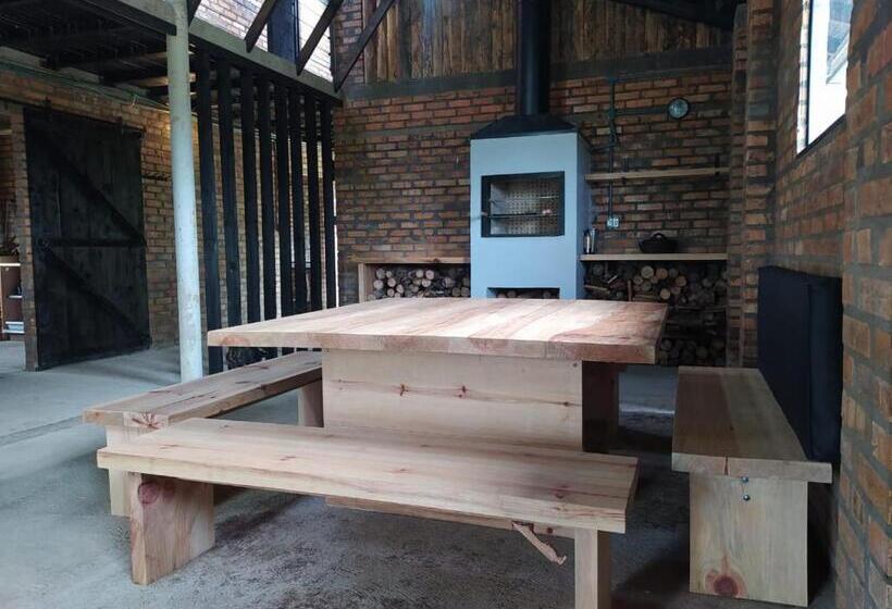 Пансион Monte Sião Châteu