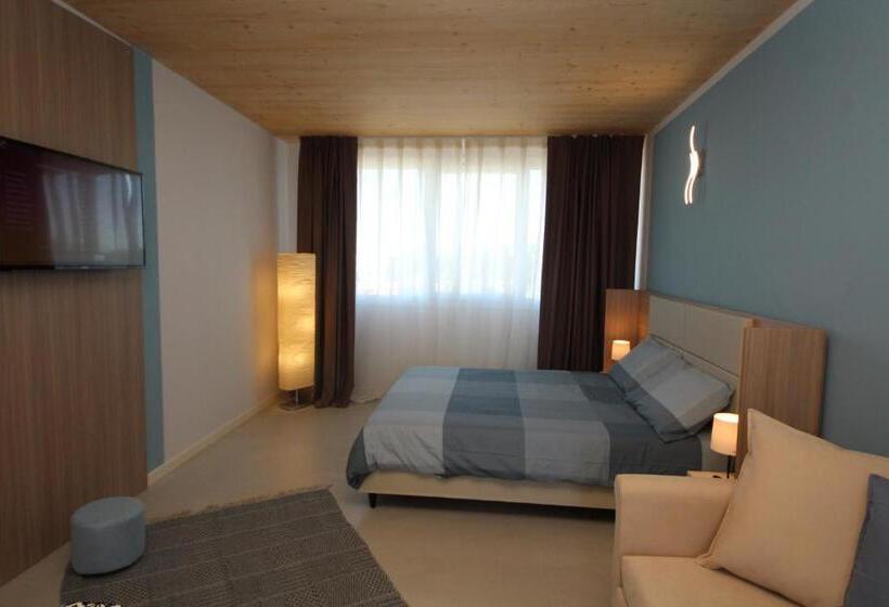 Пансион Ohana Holiday Rooms