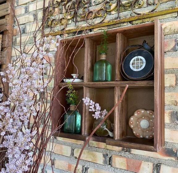 膳宿费 Pousada Flor De íris