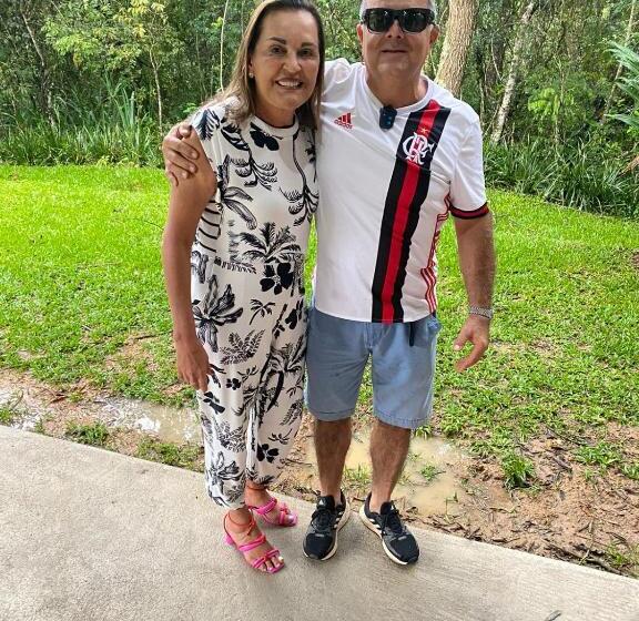 膳宿费 Pousada Flor De íris