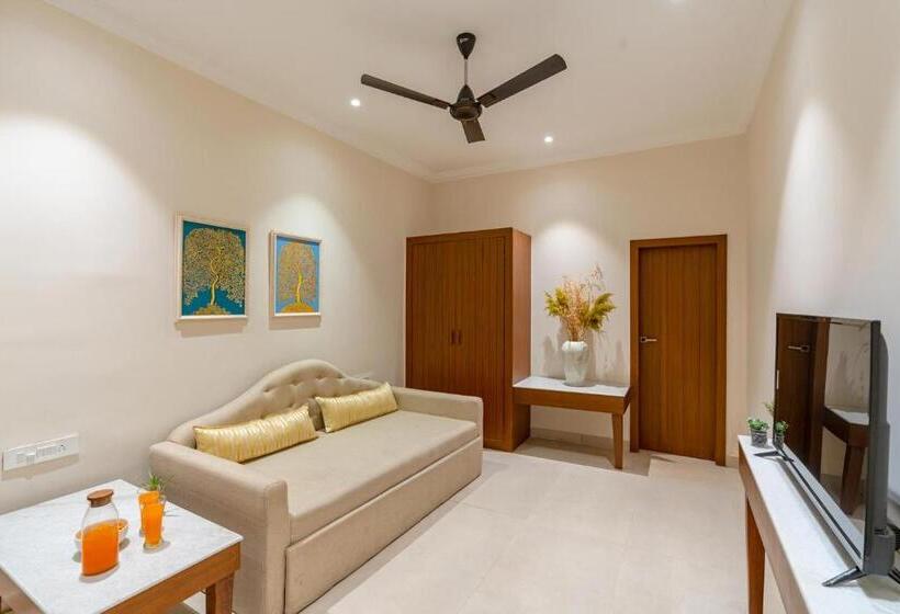 پانسیون 1 Amiras   Entire Villa At Fateh Sagar, Udaipur