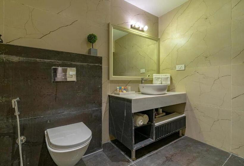 پانسیون 1 Amiras   Entire Villa At Fateh Sagar, Udaipur