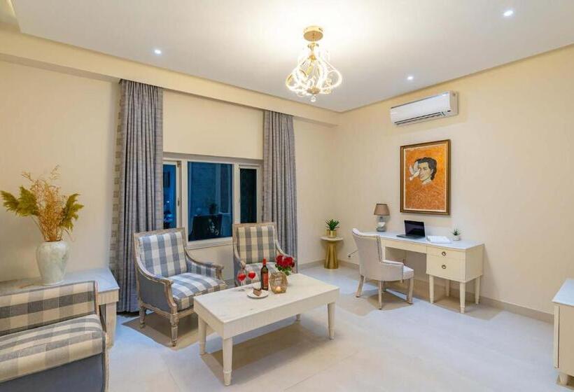 پانسیون 1 Amiras   Entire Villa At Fateh Sagar, Udaipur