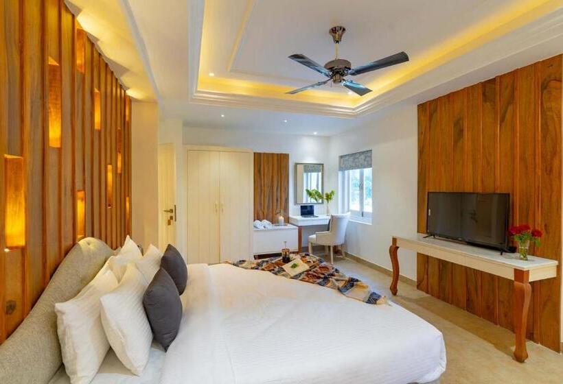 پانسیون 1 Amiras   Entire Villa At Fateh Sagar, Udaipur