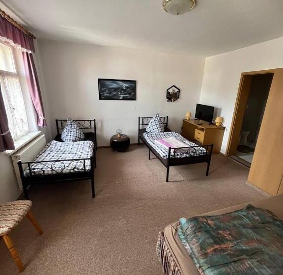 Pension Für Monteure In Leisnig