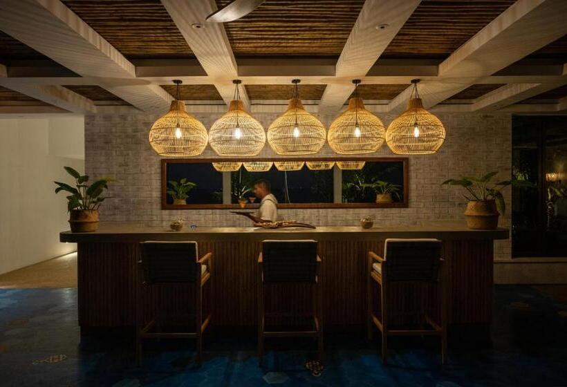 אתר נופש Ahu Bay