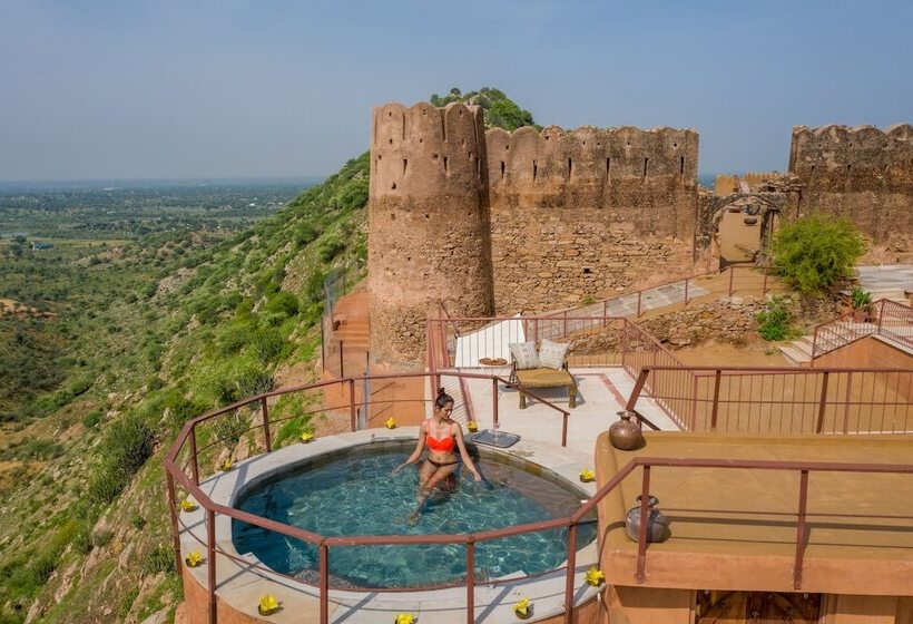 אתר נופש Mundota Fort And Palace