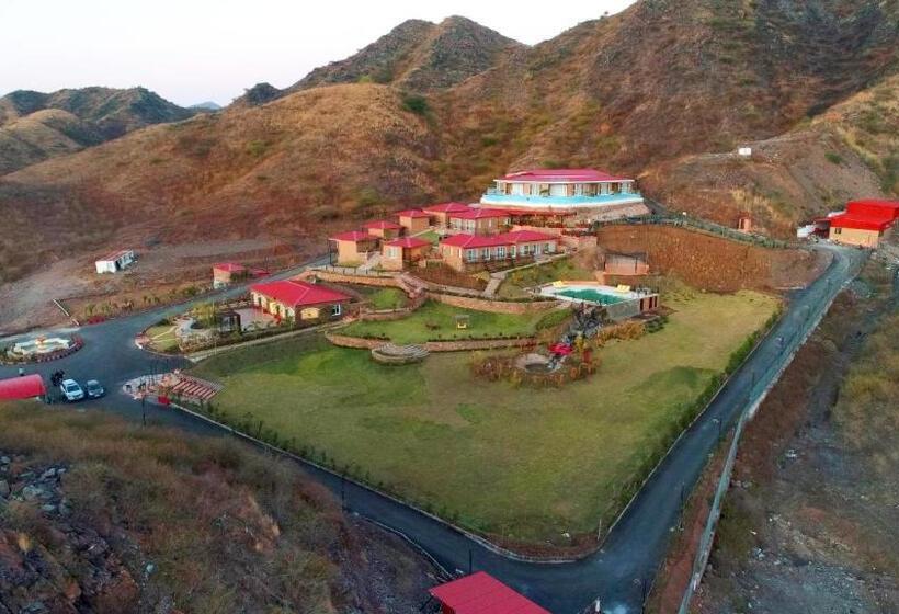 استراحتگاه Swarnagarh Nature Retreat & Spa