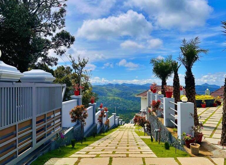 The Windy Mist Resort Munnar