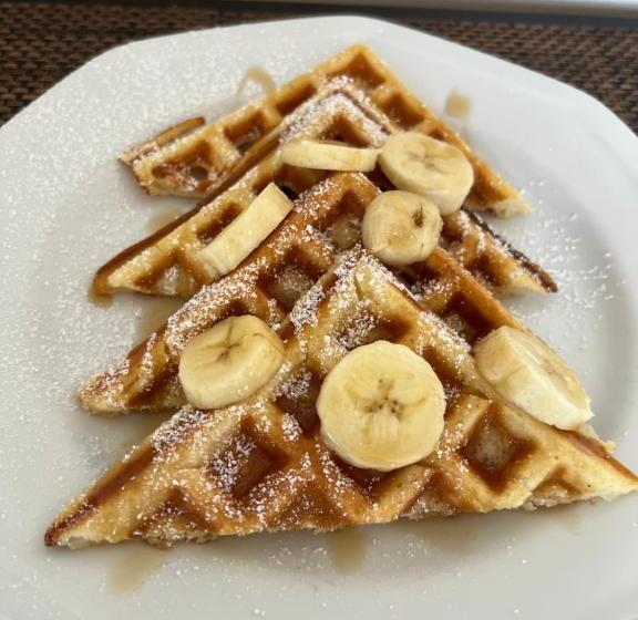 Almondy Inn Bed & Breakfast