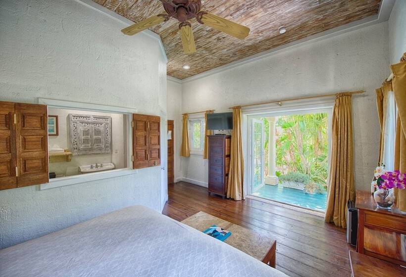 ベッドアンドブレックファースト A Stone's Throw Away