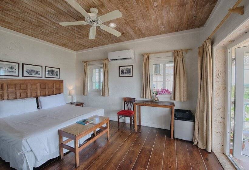 ベッドアンドブレックファースト A Stone's Throw Away