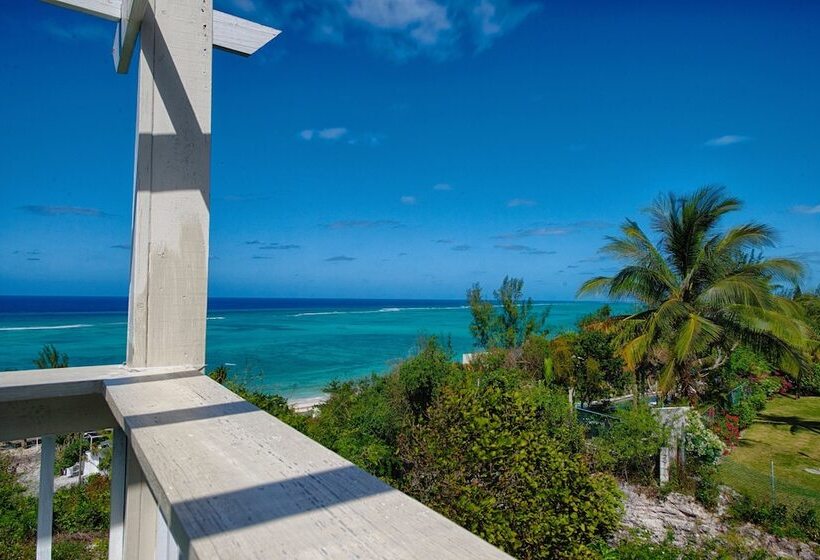 ベッドアンドブレックファースト A Stone's Throw Away