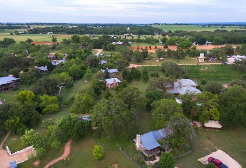 민박 Barons Creekside Resort