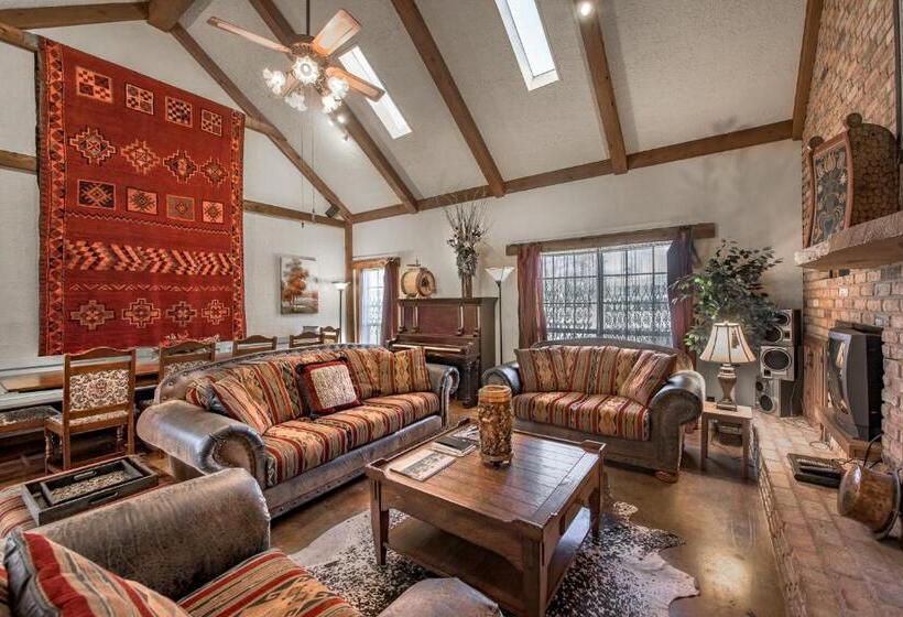 민박 Barons Creekside Resort