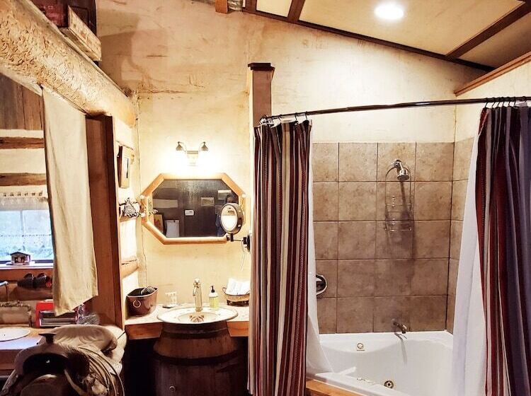 민박 Barons Creekside Resort