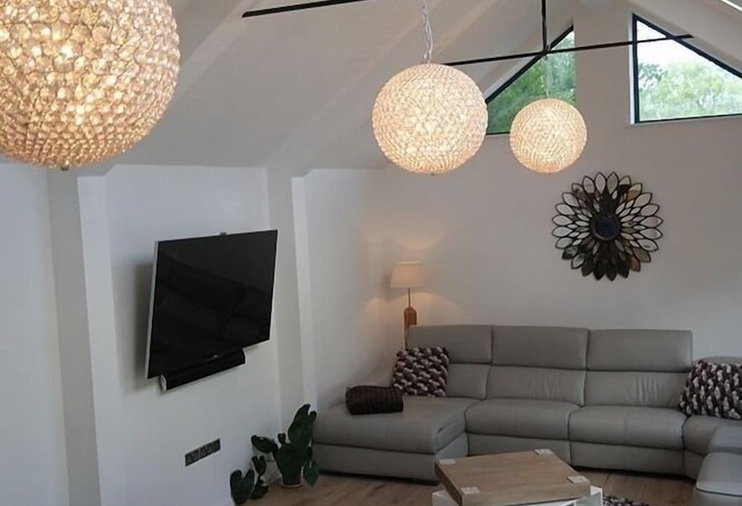 ベッドアンドブレックファースト Bay Tree House