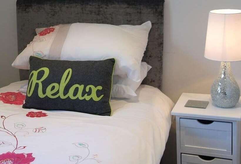 ベッドアンドブレックファースト Bay Tree House