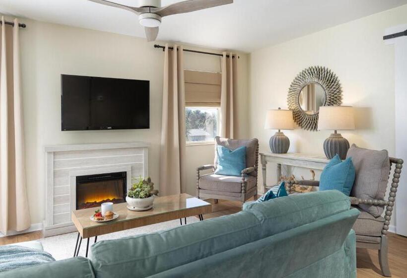 مبيت وإفطار Bayfront Marin House