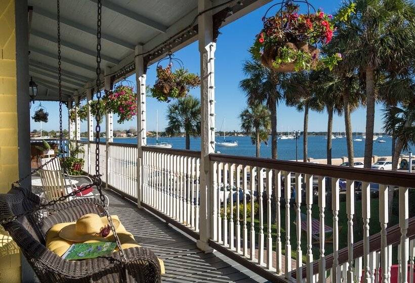 مبيت وإفطار Bayfront Marin House