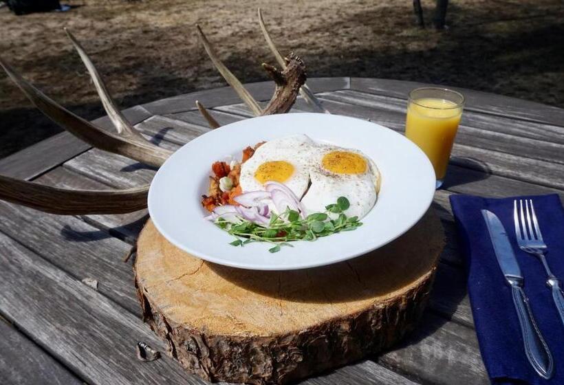 مبيت وإفطار Bentwood Inn