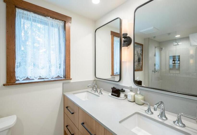 مبيت وإفطار Bentwood Inn