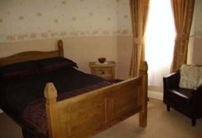 住宿加早餐  Boars Head