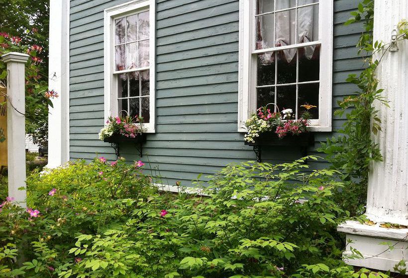 민박 Brambles Inn & Gardens