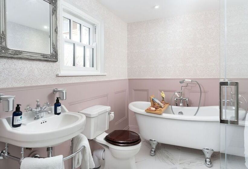 Bed and Breakfast Camilla House Garden Flat