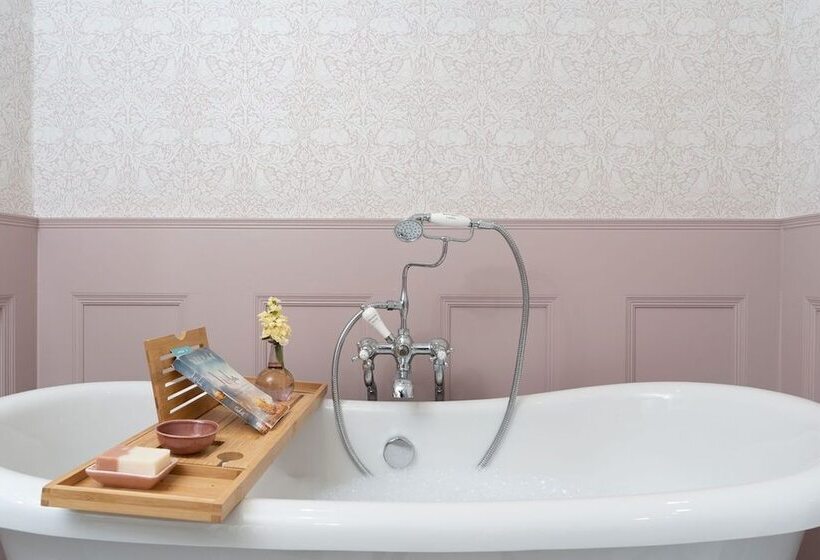 Bed and Breakfast Camilla House Garden Flat