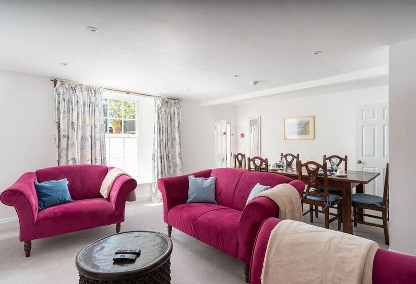 Bed and Breakfast Camilla House Garden Flat