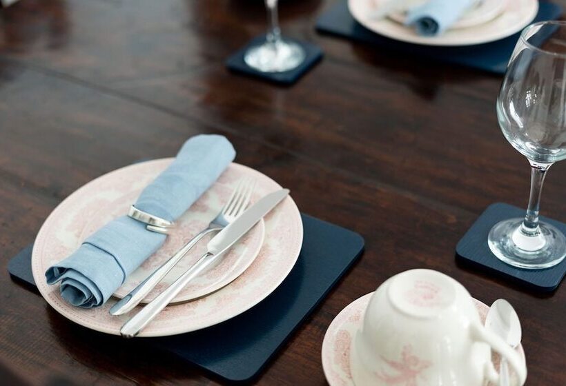 Bed and Breakfast Camilla House Garden Flat