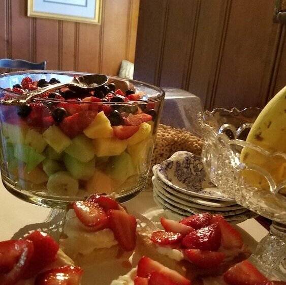 مبيت وإفطار Centennial House