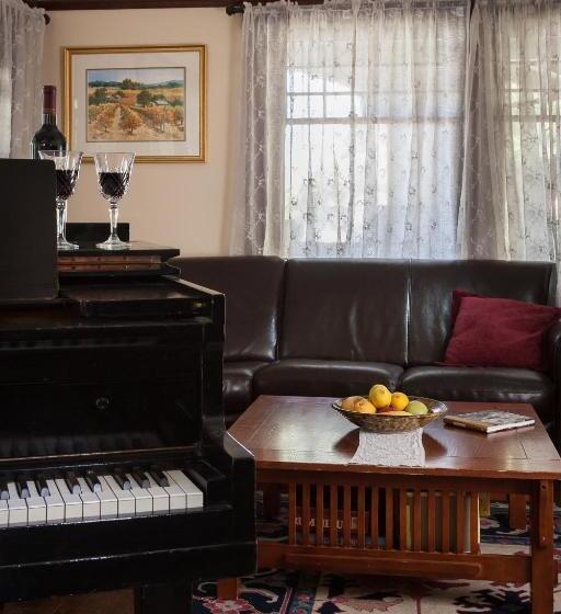 مبيت وإفطار Craftsman Inn