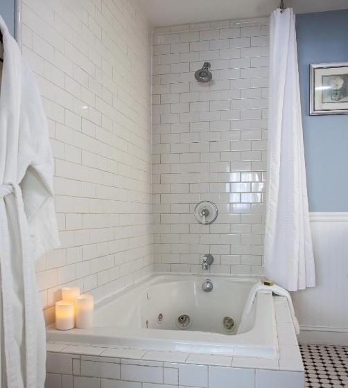 Bed and Breakfast Craftsman Inn