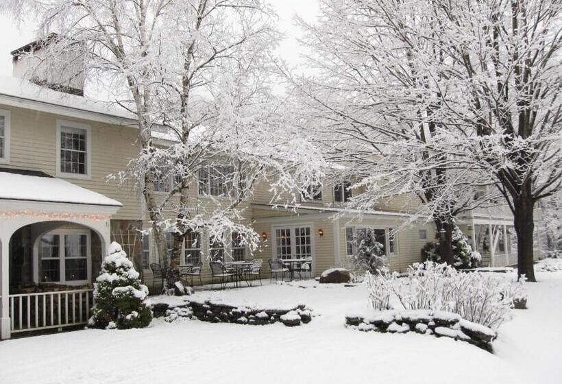 تختخواب و صبحانه Deerhill Inn