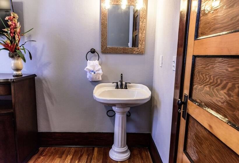 مبيت وإفطار Defuniak