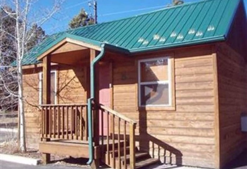 مبيت وإفطار Eagle Fire Lodge & Cabins