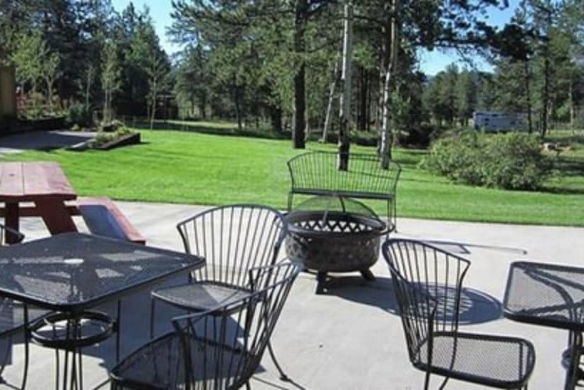 مبيت وإفطار Eagle Fire Lodge & Cabins