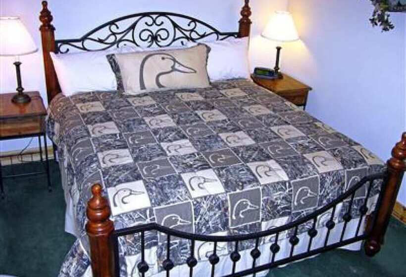 مبيت وإفطار Eagle Fire Lodge & Cabins