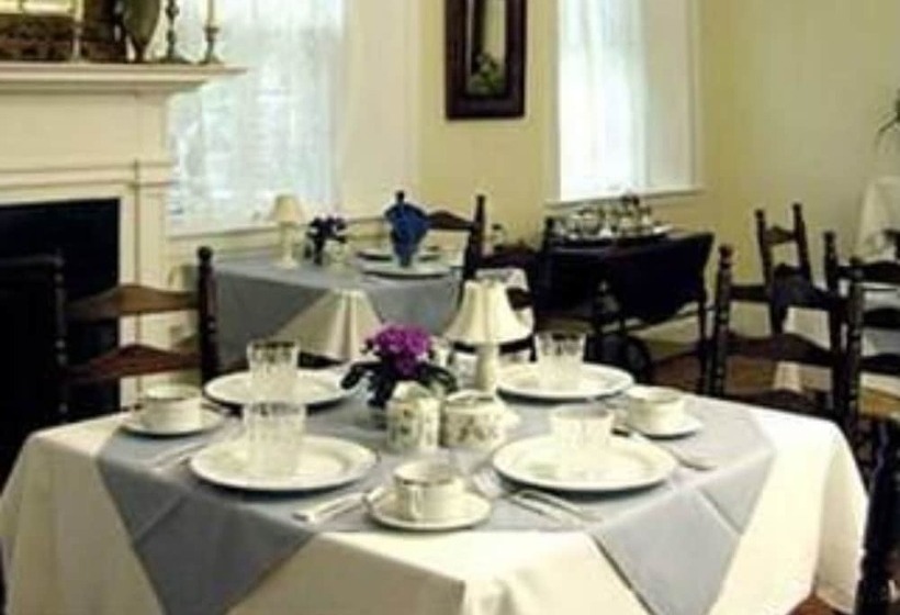 تختخواب و صبحانه Federal House Inn